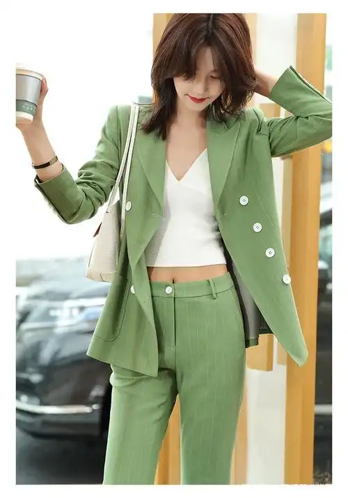 绿色条纹西装套装|早秋时髦腔调