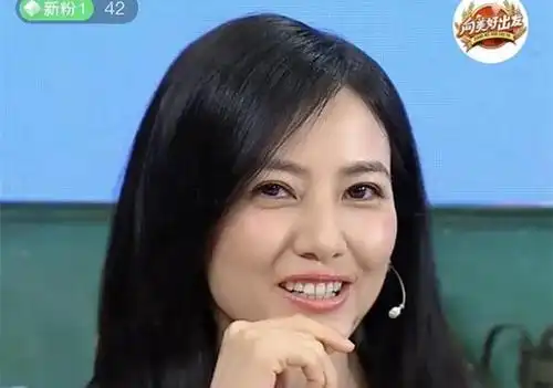 高圆圆复出拍戏美貌依旧曾被当做整牙范本如今却是龅牙露龈