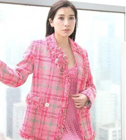 tvb力捧花旦去年离巢,想学贾玲挑战新角色,生宝宝看缘分|tvb|黄智雯