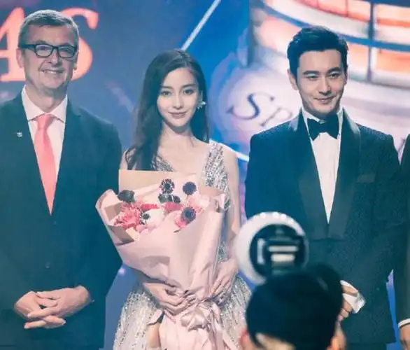 再看杨颖在内娱的处境,李幼斌的话全都应验了|杨幂|倪妮|黄晓明|杨颖