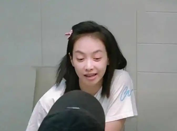 宋茜没有化妆就录节目看到她的素颜状态这颜值谁不羡慕