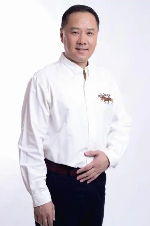 曹力首当制作人 《大掌门》收视口碑创佳绩