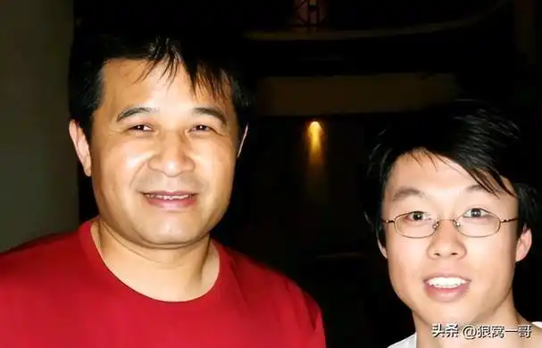 曾经的"毕姥爷",前央视央视主持人毕福剑现状如何