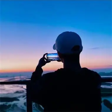 男生头像侧面帅气高清图片个性男生真人微信头像图片大全