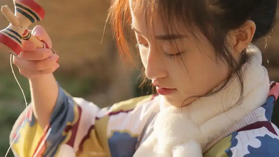 抖音流行的壁纸少女-美女壁纸 - 壁纸家