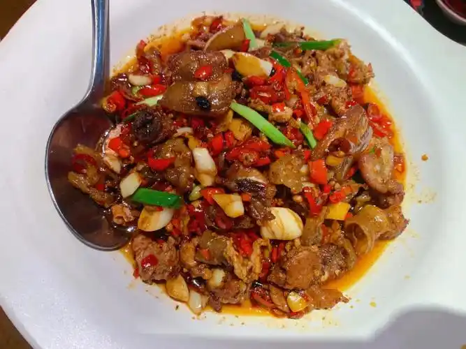 湘菜爆炒的都长一个样