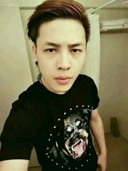 昵称:洪尧_royflood所在地:北京朝阳区性别:男身高:182cm生日:198年