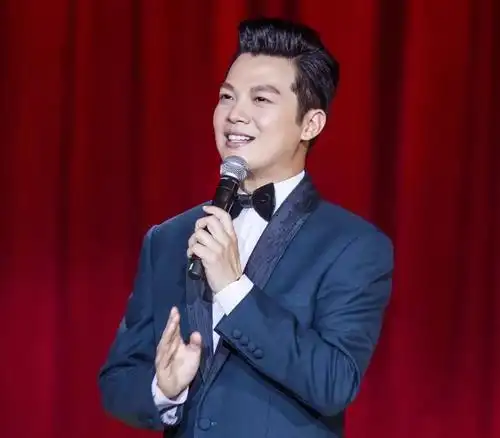 2020年央视春晚主持人的毕业院校都来自哪里?