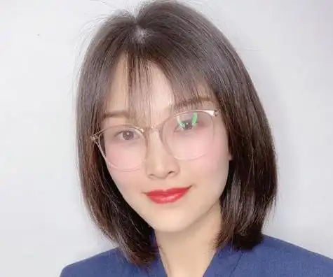 21年五十岁女人显年轻短发有这些_发型造型_宝妈时尚生活网