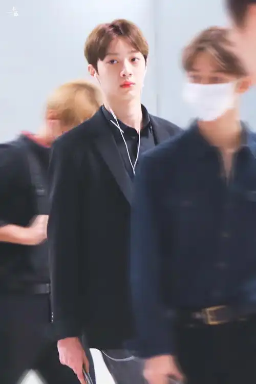 180928 赖冠霖 仁川机场出发&曼谷到达 饭拍整理