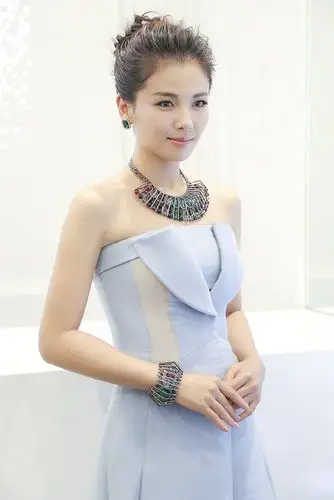 刘涛齐肩发可以扎的这么潮 刘涛气质时尚发型盘点