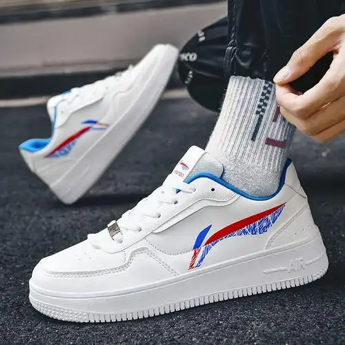 李宁男鞋春季新款板鞋滑板鞋皮面休闲鞋经典百搭小白鞋透气运动鞋