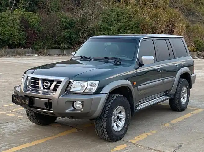 2003尼桑途乐y614800