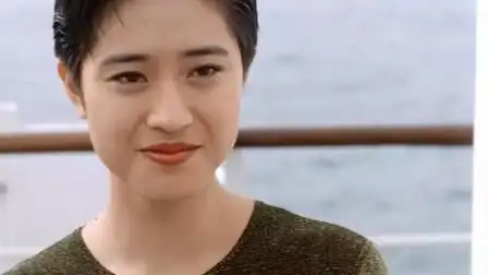 赌侠:陈法蓉帮刘德华解决坏人,刘德华也换回来,一比一平