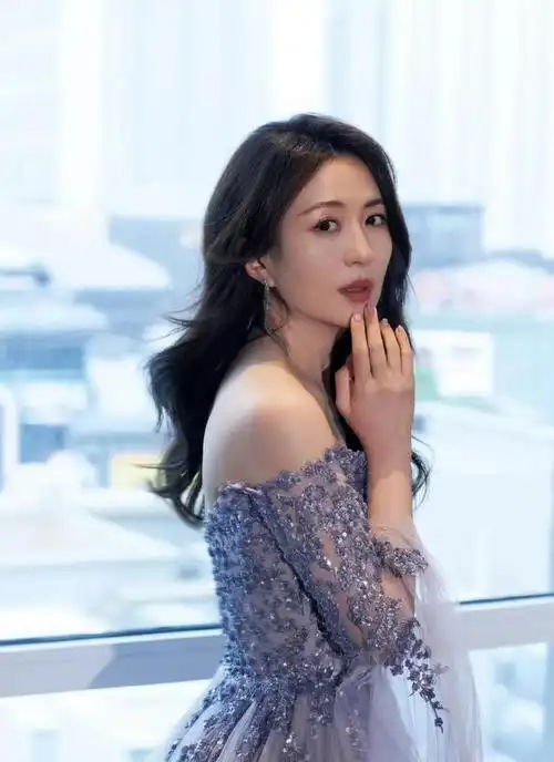 演员杨童舒:嫁普通丈夫生一子,被丈夫和婆婆宠成宝