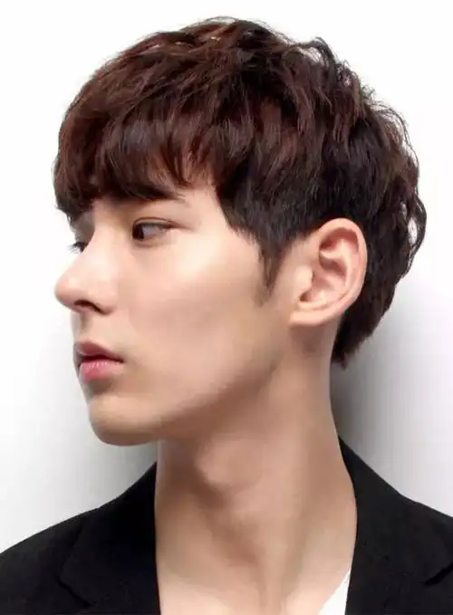 男生纹理烫头发要多长