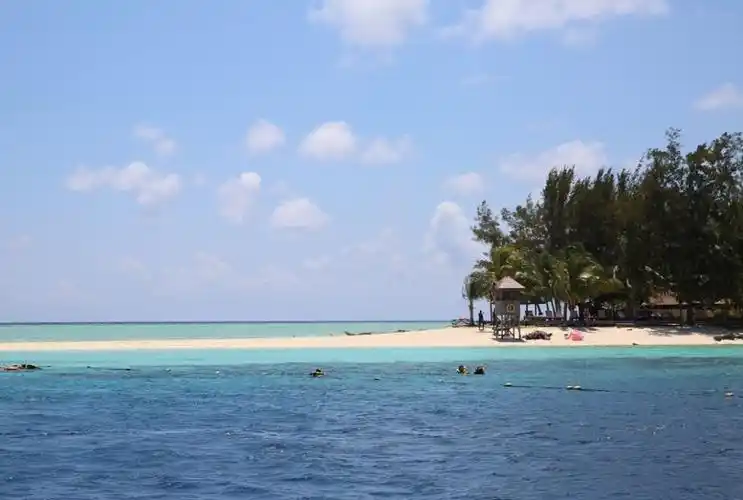 等到了那个她我们就去打卡这个抖音上很火的海上仙境