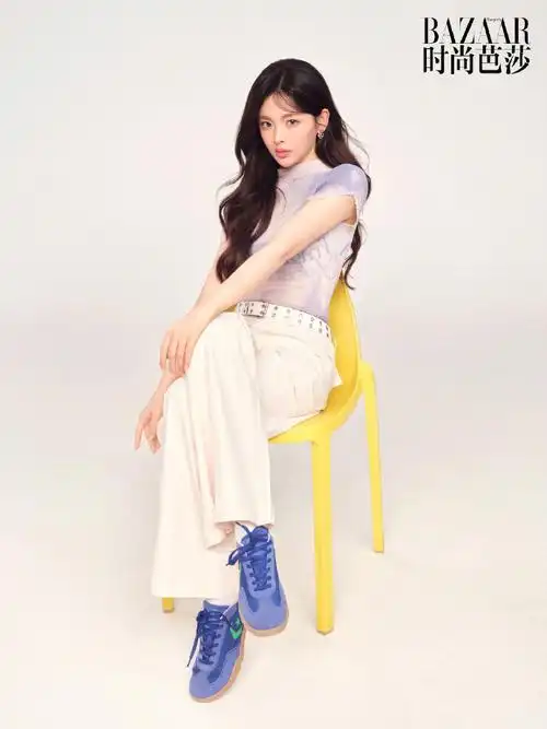 超话星愿池##杨超越时尚杂志封面##杨超越m豆品牌代言人##杨超越你好