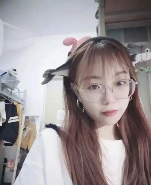 请记住她的名字刘佳丽青岛女孩21岁