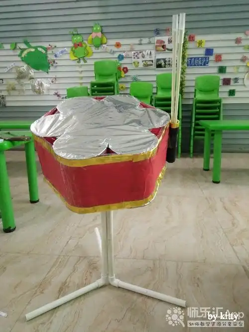 幼儿园自制架子鼓
