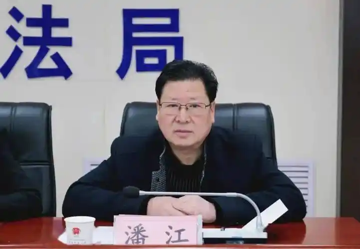 陇南市政府特邀行政执法监督员潘江陇南市政府特邀行政执法监督员张刚