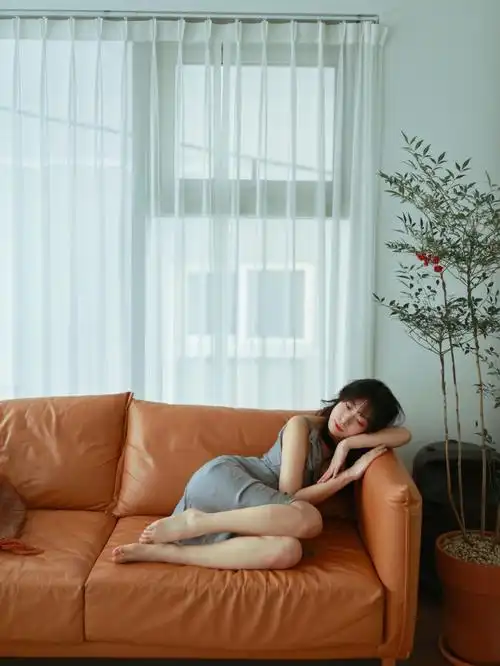 首尔约拍房间里的一些文艺感拍照姿势分享