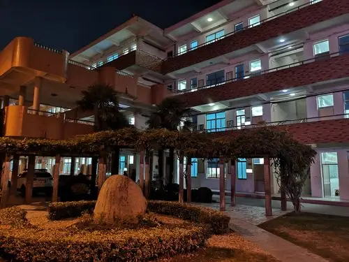 启秀中学2019年校园艺术节系列活动—摄影比赛