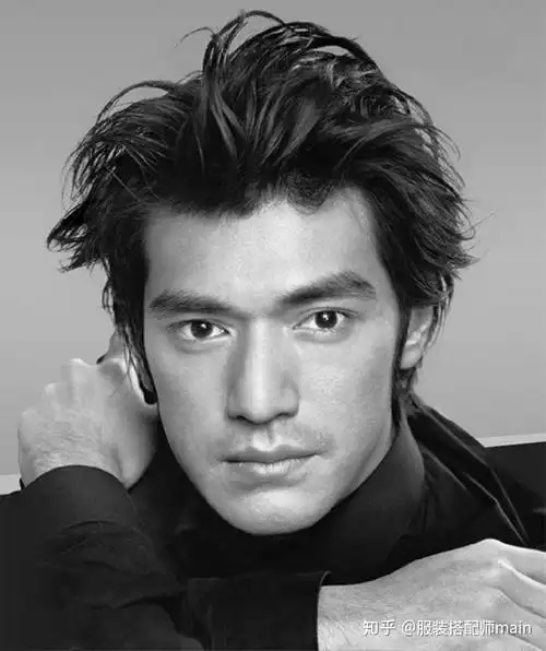 鲜肉那么多但金城武的帅却最是经典!他的帅脸竟然能靠化妆实现