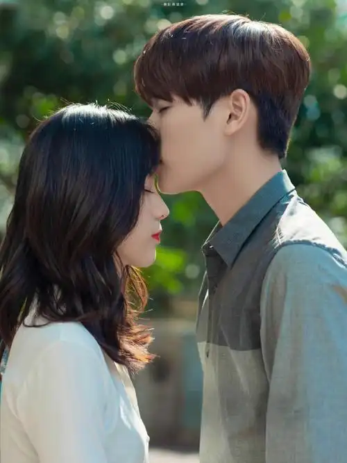 最近看了三遍原来我很爱你,喜欢林彦俊和万鹏,演技自然.