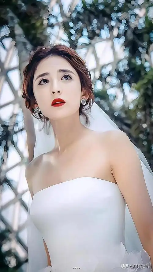 一,娜扎是古力娜扎吗?