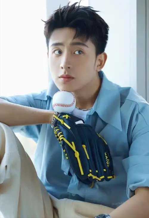 焦迈奇(淘宝藏男孩焦迈奇)-第2张图片-索考网