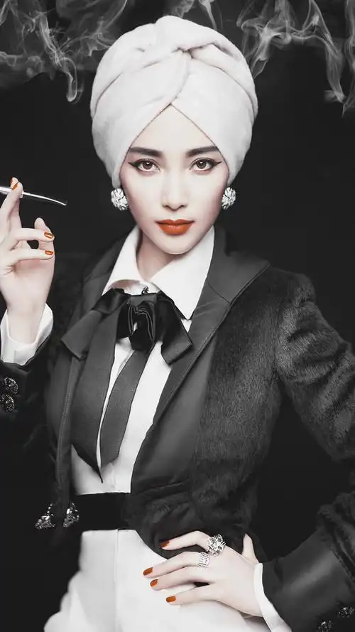 硬照女王李冰冰壁纸精选,气场全开,霸气冷艳!