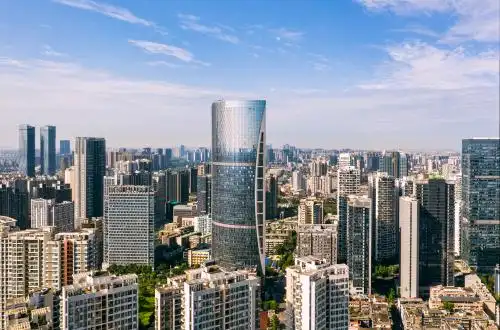 四川成都市中心商业区建筑航拍图