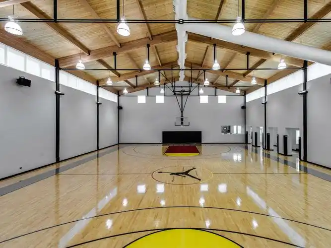 9迈克尔·乔丹在芝加哥的豪宅卖不出去(组图)