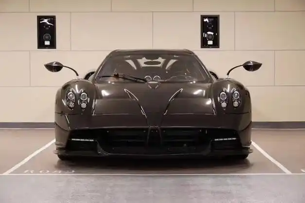 帕加尼huayra两门两座硬顶和敞篷|huayra|pagani|zonda|敞篷跑车_网易