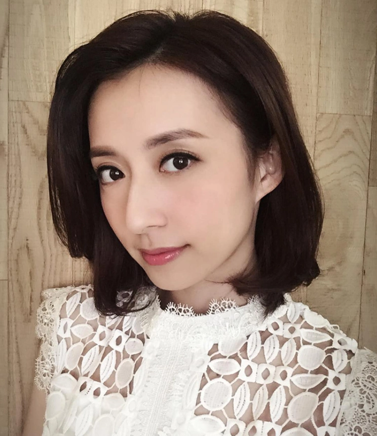 香港影坛4大嘉欣:李嘉欣最美,她成就最高,曾上《跑男》撕名牌