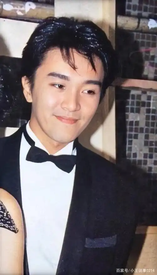 盘点3位男明星小时候的照片,原来都这么帅!