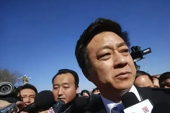 赔上贞洁,输了官司,陷害朱军的弦子究竟有什么目的?