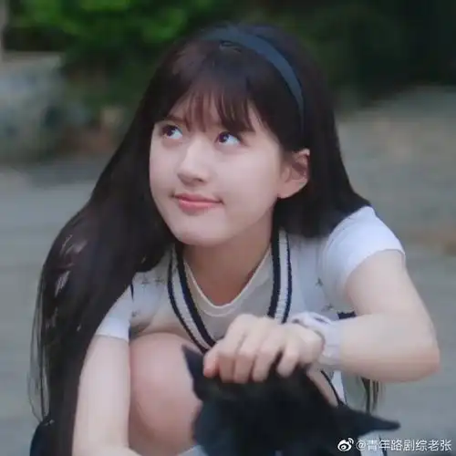 赵露思桑稚头像