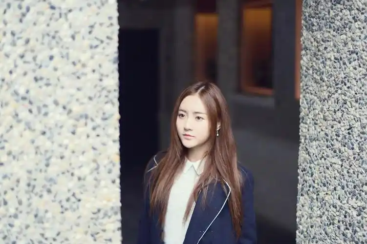 snh48莫寒写真图片