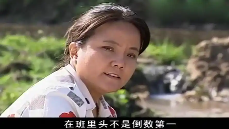 暖春:香草和快嘴刚打了一架,下秒快嘴老公竟因为香草跳河!