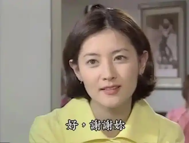 火花中的李英爱这个角色是她的颜值巅峰吧