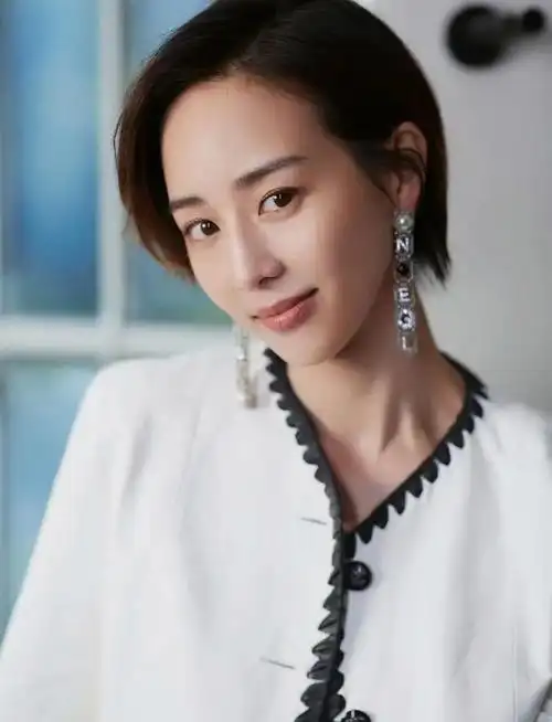 张钧甯暴瘦认不出身高168cm瘦至80斤为了演戏付出了很多