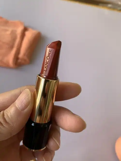 兰蔻(lancome)黑管宝石口红 02#鸽血色 菁纯丝绒哑光唇膏3g 保湿滋润