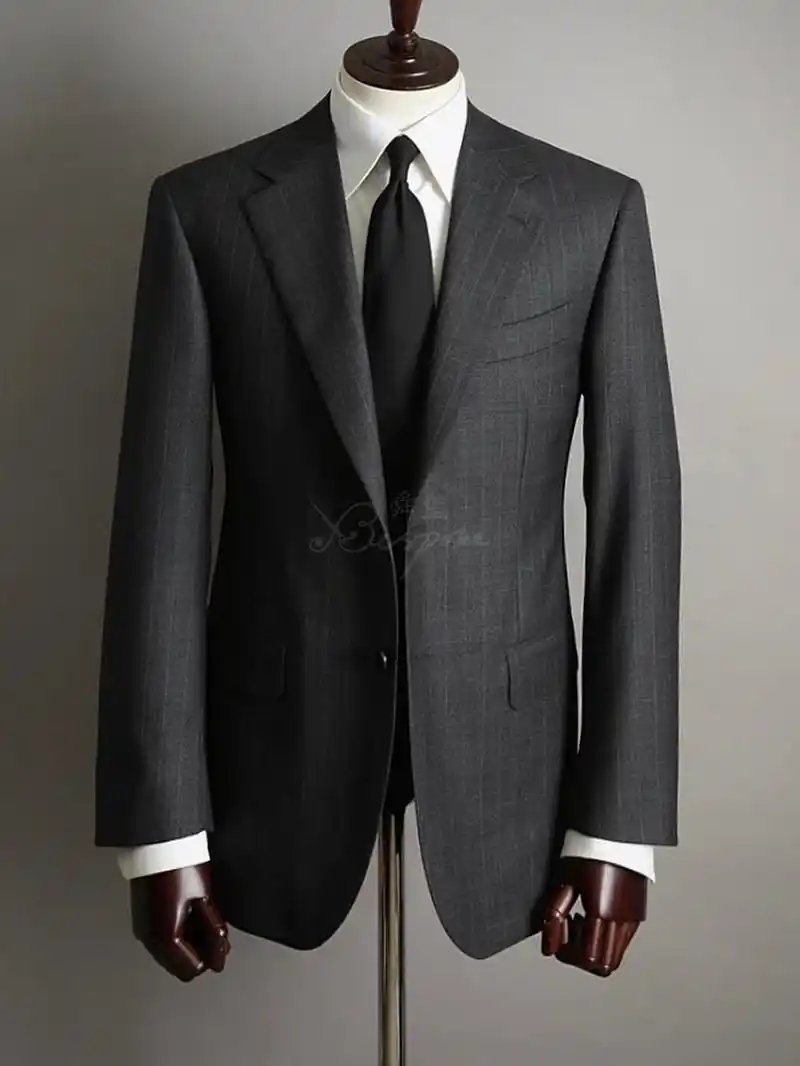 霸总专业户|灰色条纹西装霸气十足