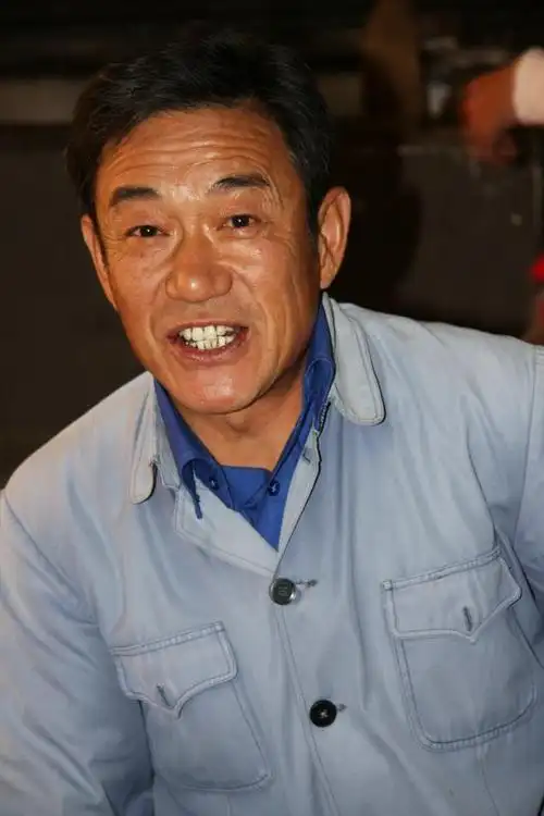 李心敏(中国内地男演员)_尚可名片