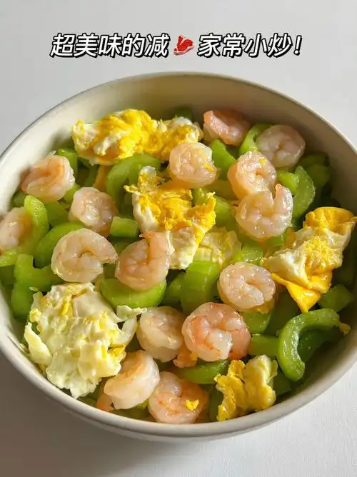 清爽鲜香的黄瓜虾仁炒蛋