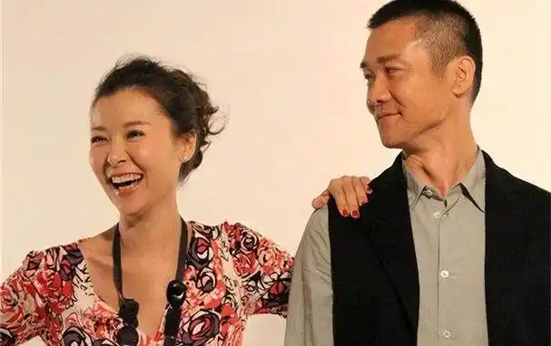 黄志忠为新欢抛家弃子,儿子的疏远让他悔恨不已,如今他还好吗