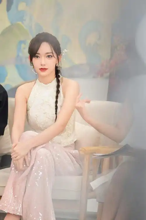 程潇打游戏世另我##程潇演我和朋友玩游戏