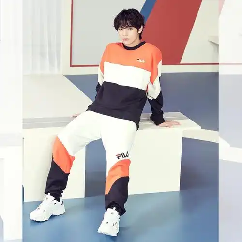 金泰亨【2002016 推特】fila